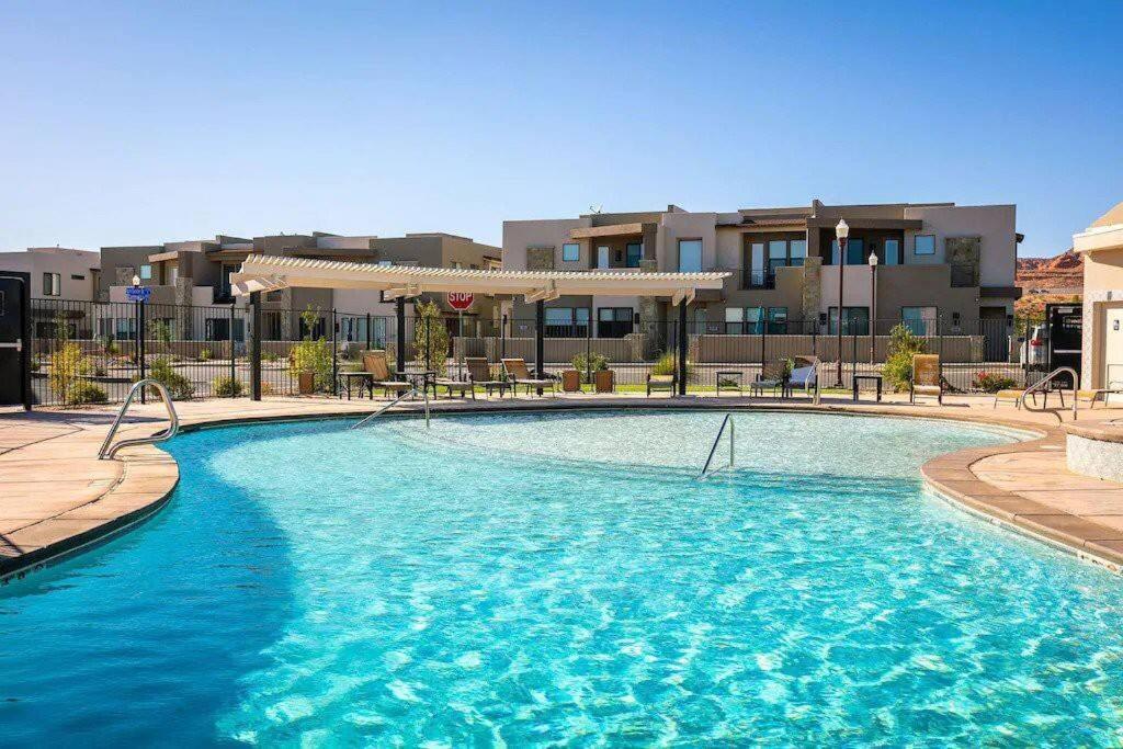 Coral Canyon Pool Private Hot Tub Fire Pit واشنطن المظهر الخارجي الصورة
